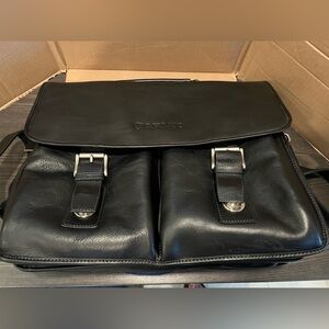 Ariat Black leather laptop bag - can fit 14 and 15 inch laptops -PRICE IS FIRM